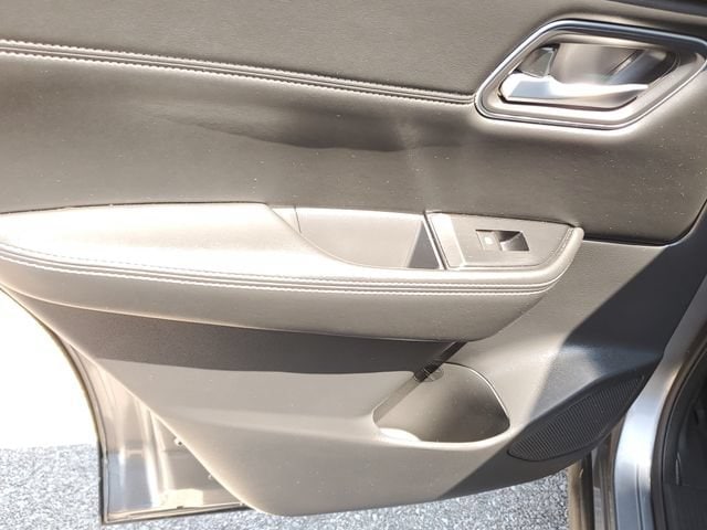 2021 Nissan Rogue SV - Photo 14