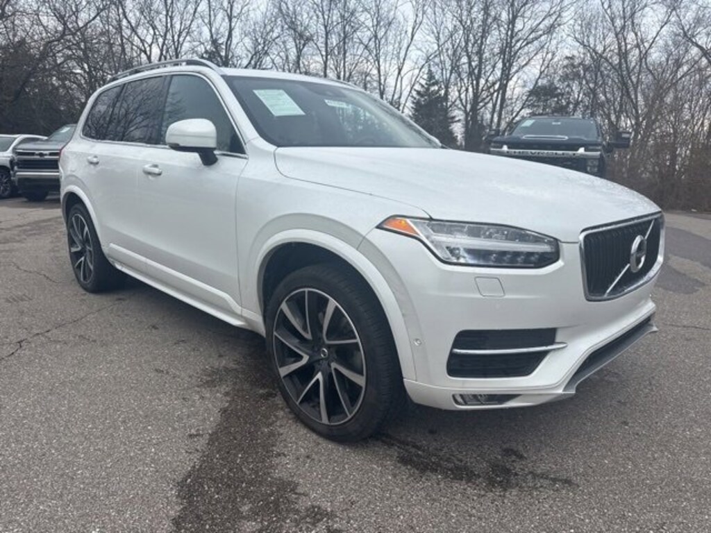 Used 2018 Volvo XC90 Momentum SUV