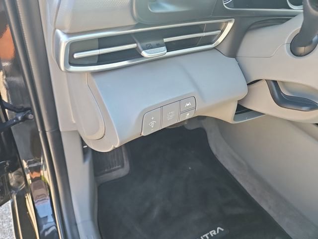 2023 Hyundai Elantra Blue - Photo 19