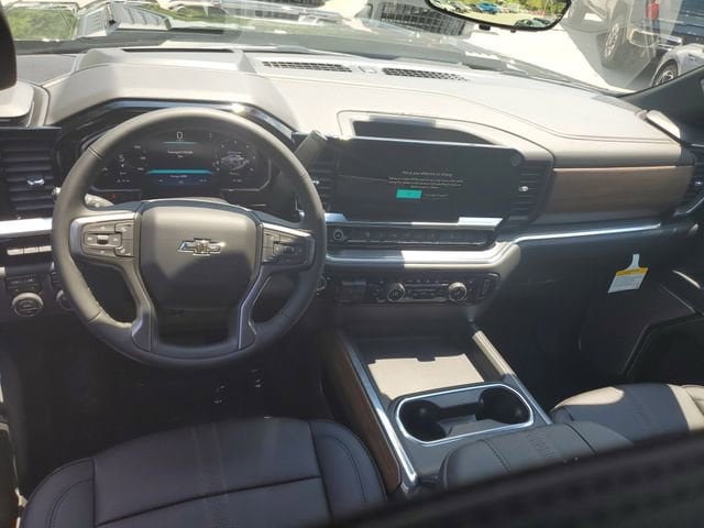 2026 Chevrolet Silverado 2500 HD High Country - Photo 10