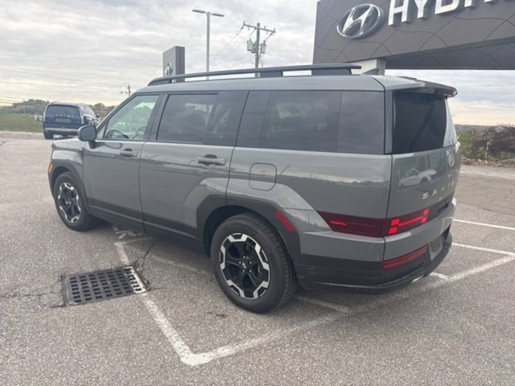 Used 2024 Hyundai Santa Fe SEL SUV