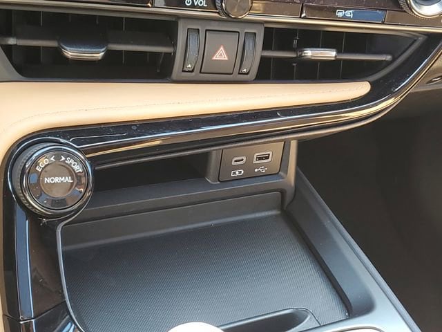 2023 Lexus NX 250 - Photo 29