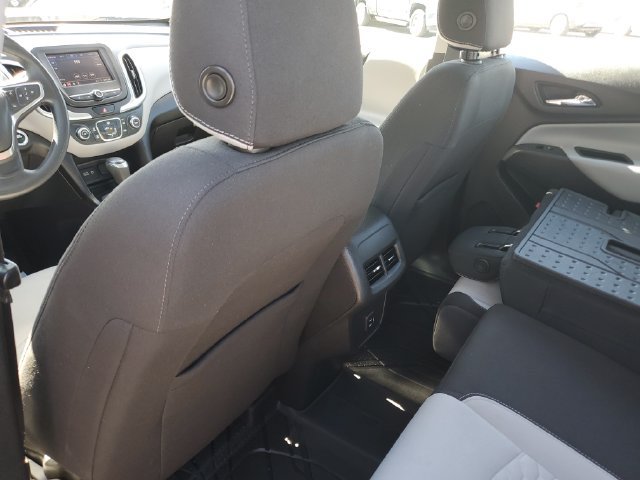 2020 Chevrolet Equinox LS - Photo 13