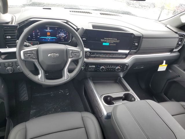 2026 Chevrolet Silverado 2500 HD LTZ - Photo 10