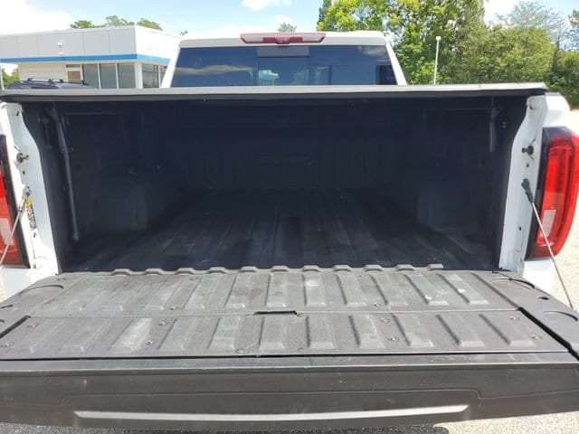 2023 GMC Sierra 1500 AT4 - Photo 9