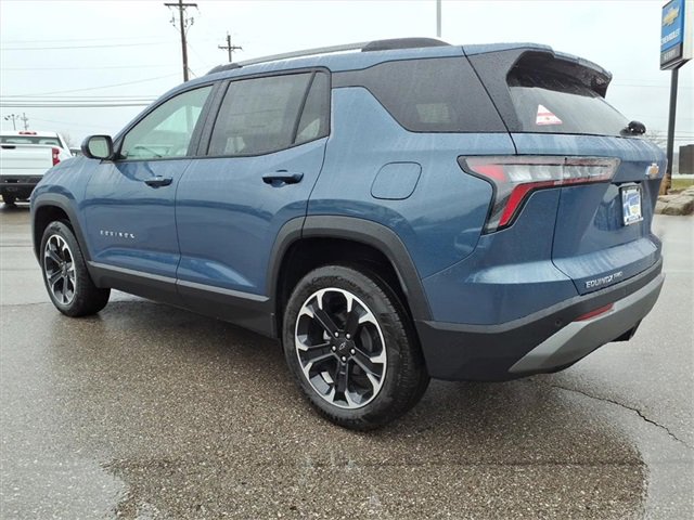 2026 Chevrolet Equinox LT photo 3