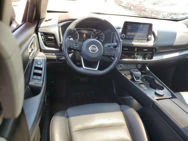 2021 Nissan Rogue SV - Photo 10