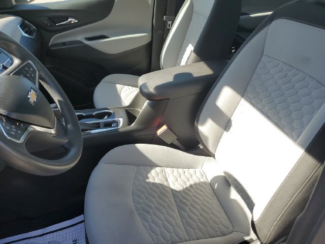 2020 Chevrolet Equinox LS - Photo 16