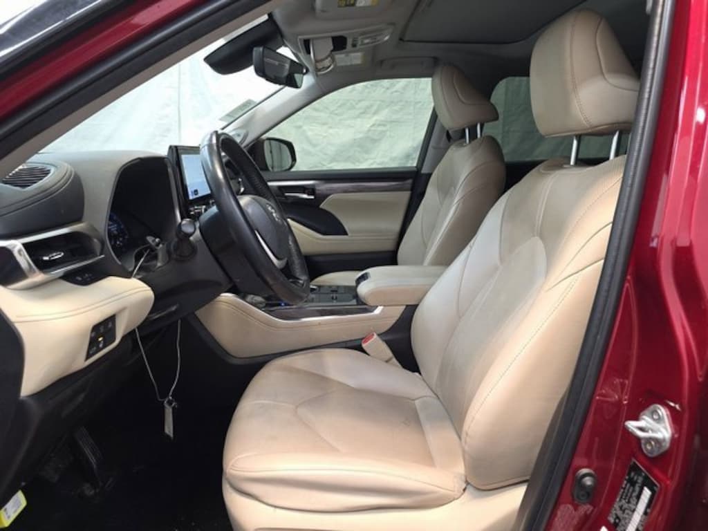 Used 2023 Toyota Highlander Hybrid Limited SUV