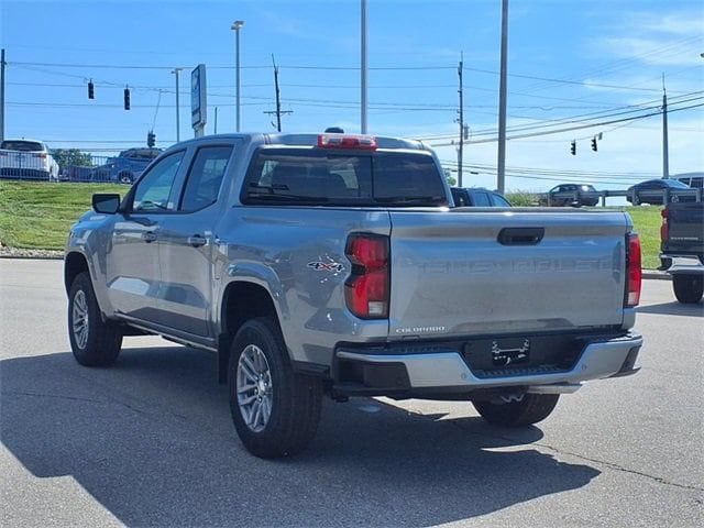 2025 Chevrolet Colorado LT - Photo 5