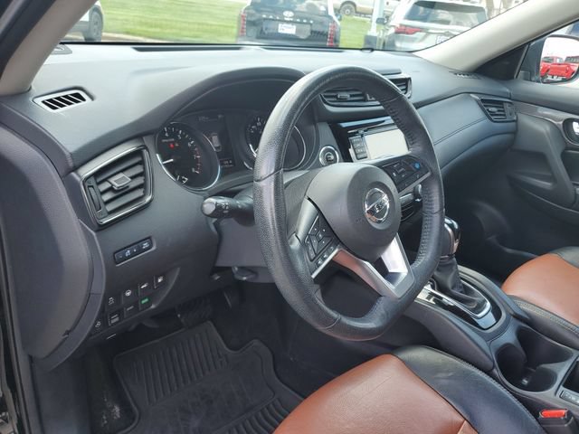 2019 Nissan Rogue SV - Photo 20
