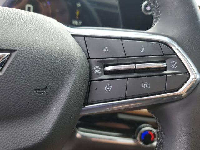 2025 Chevrolet Equinox ACTIV - Photo 23