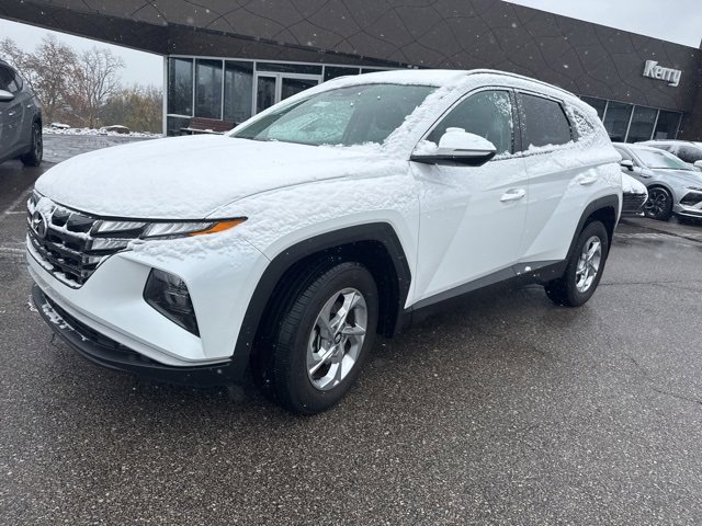 2022 Hyundai Tucson SEL photo 2