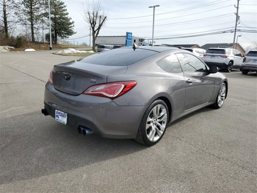 Used 2013 Hyundai Genesis Coupe 2.0T R-Spec Coupe
