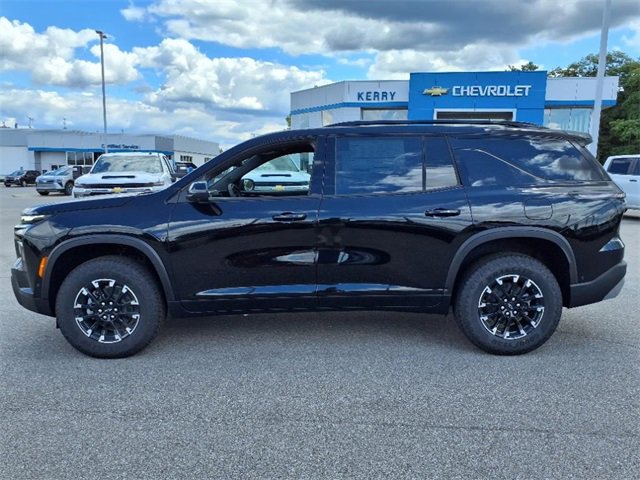 2026 Chevrolet Traverse Z71 photo 3