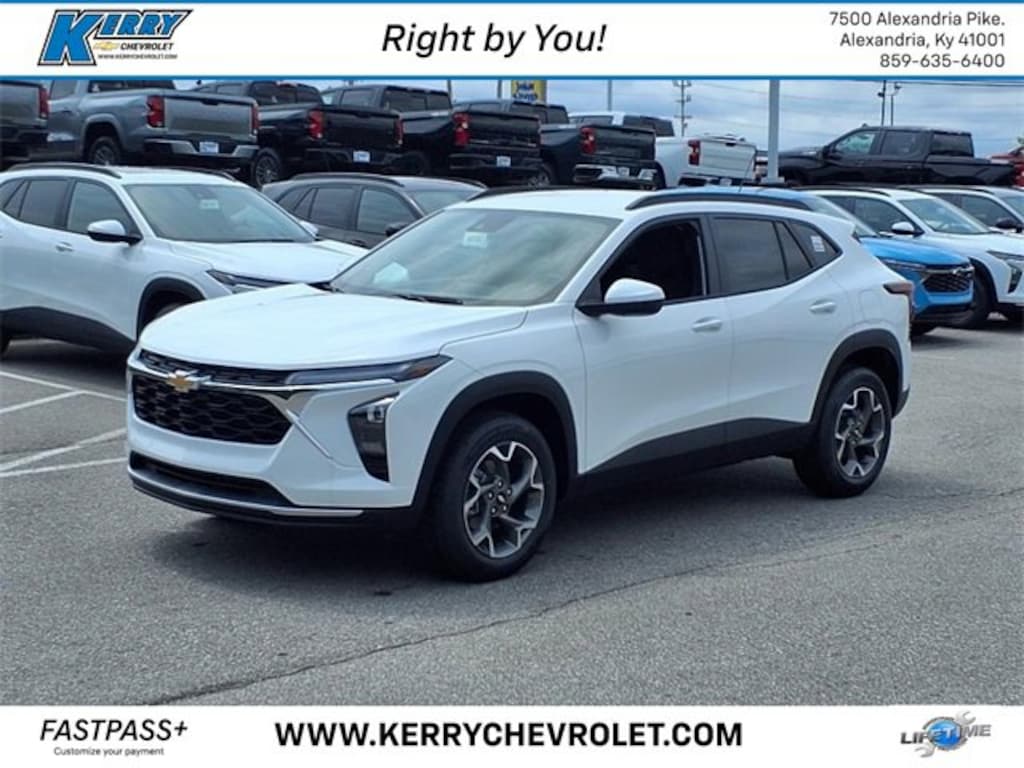 New 2025 Chevrolet Trax LT SUV