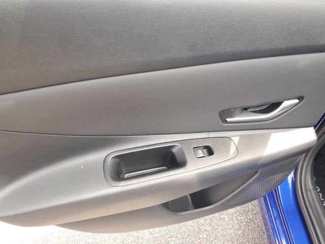 2024 Hyundai Elantra SEL - Photo 14