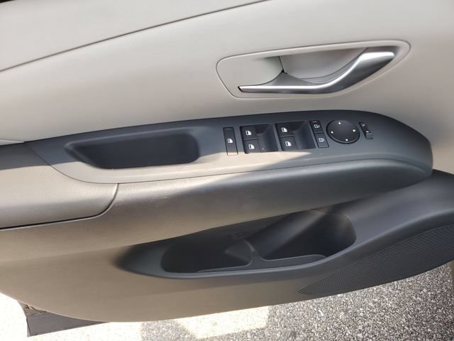 2025 Hyundai Tucson SE - Photo 20