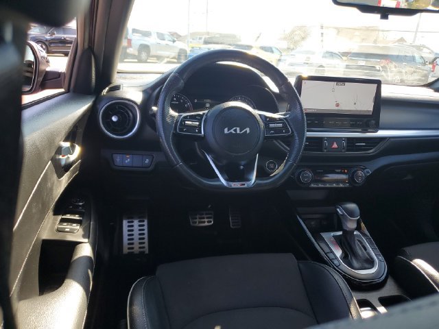 2022 Kia FORTE GT-Line - Photo 11