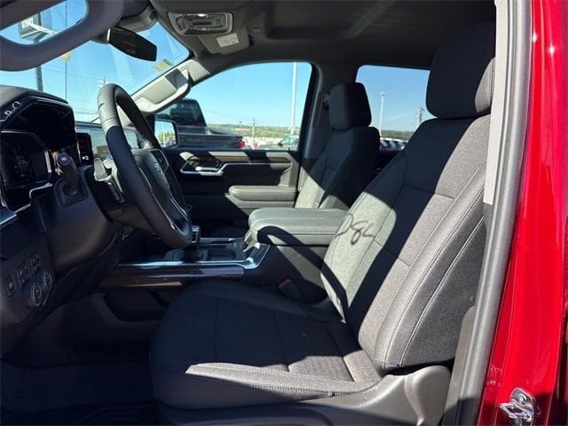 2026 Chevrolet Silverado 1500 RST - Photo 10