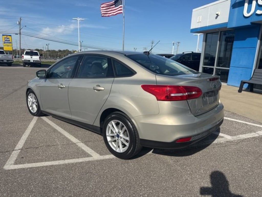 Used 2016 Ford Focus SE Sedan
