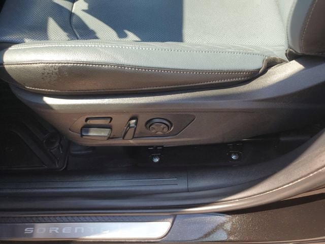 2025 Kia Sorento SX Prestige Hybrid - Photo 17