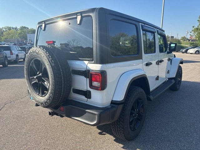 2020 Jeep Wrangler Unlimited Sahara photo 3