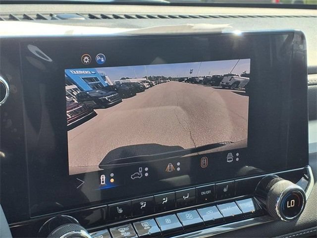2025 Chevrolet Colorado LT - Photo 17