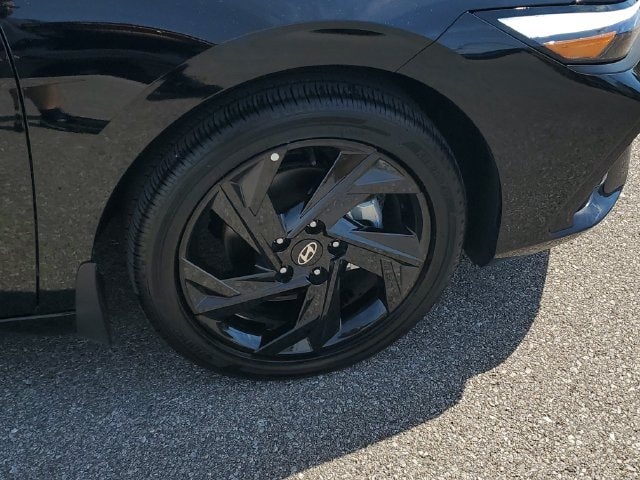 2026 Hyundai Elantra SEL - Photo 6