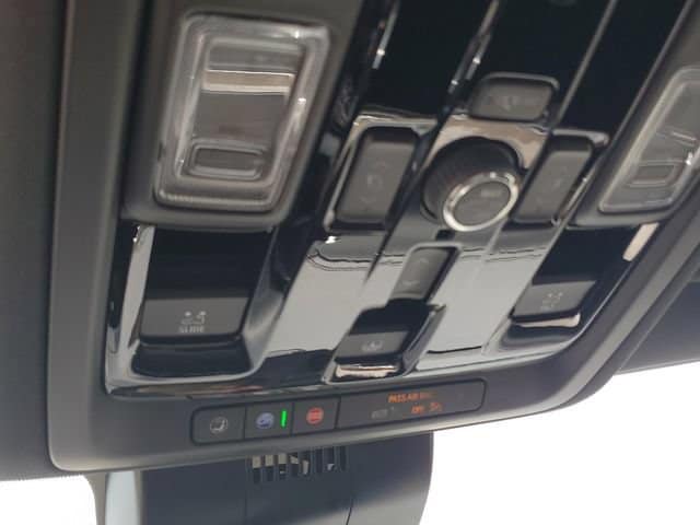 2026 Chevrolet Tahoe High Country - Photo 31