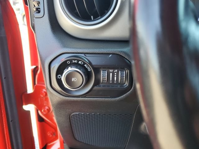 2021 Jeep Wrangler Unlimited Willys - Photo 19