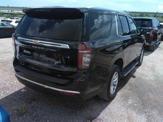 2023 Chevrolet Tahoe LT photo 3
