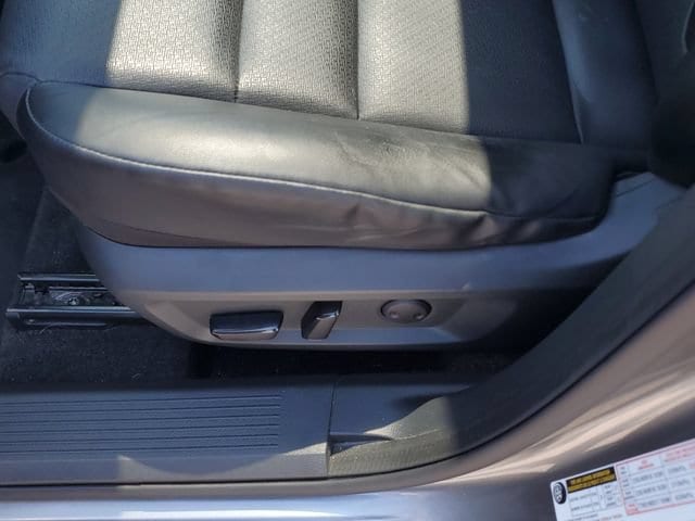 2021 Nissan Rogue SV - Photo 17