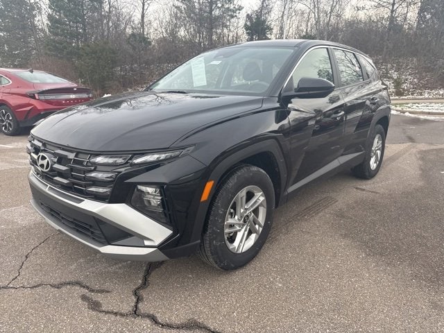 2025 Hyundai Tucson SE's photo