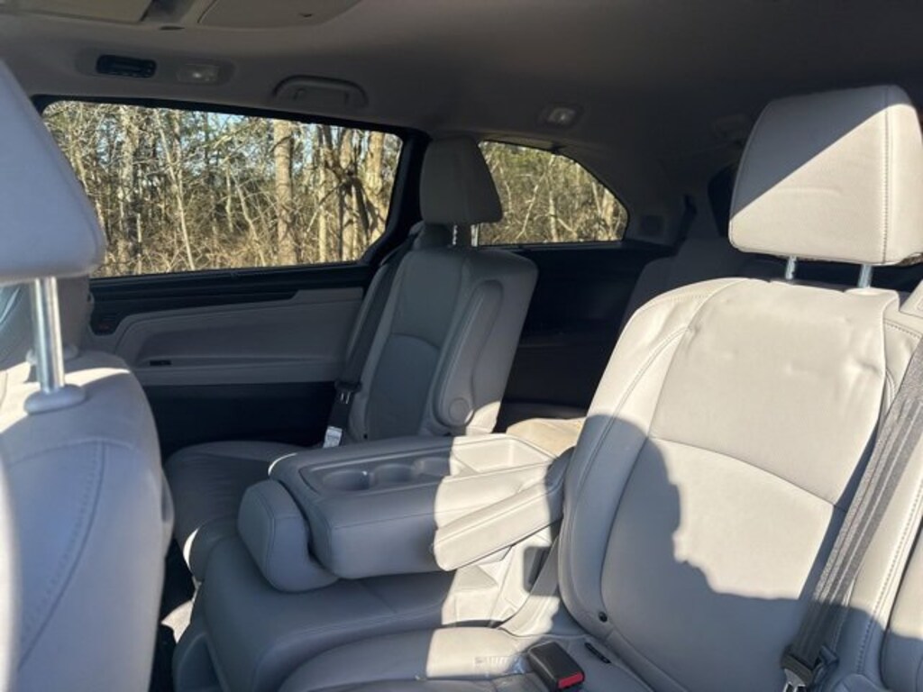 Used 2019 Honda Odyssey Elite Van