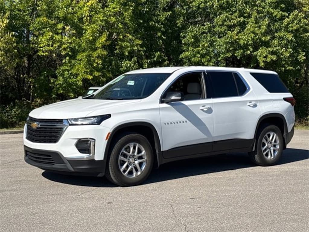 Certified 2023 Chevrolet Traverse LS SUV