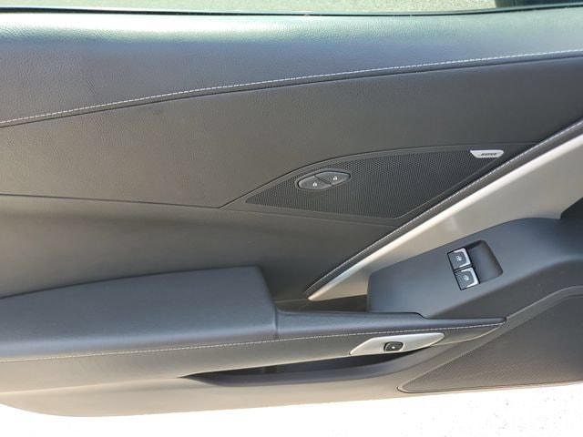 2019 Chevrolet Corvette 1LT - Photo 15