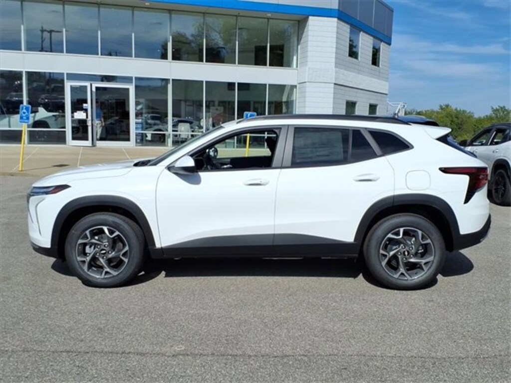 New 2026 Chevrolet Trax LT SUV