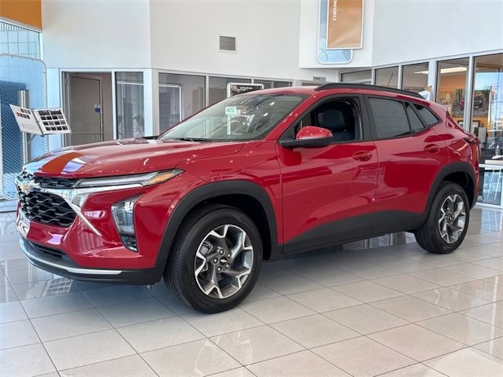 New 2026 Chevrolet Trax LT SUV