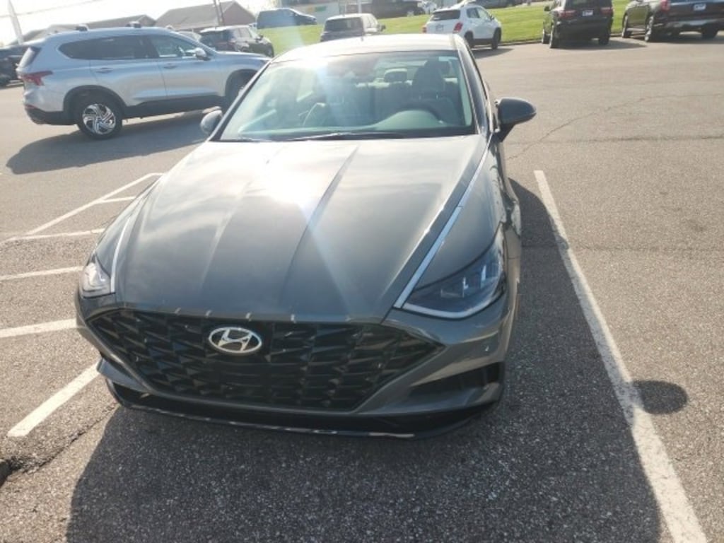 Used 2023 Hyundai Sonata SEL Sedan