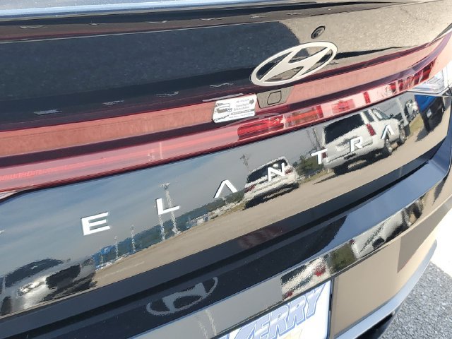 2026 Hyundai Elantra SEL - Photo 7