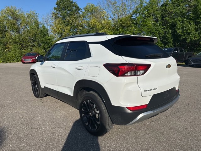 2023 Chevrolet Trailblazer LT photo 3