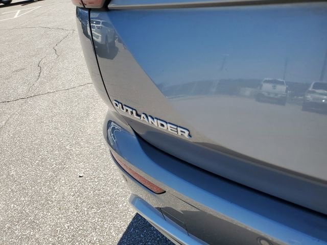 2023 Mitsubishi Outlander SEL - Photo 7