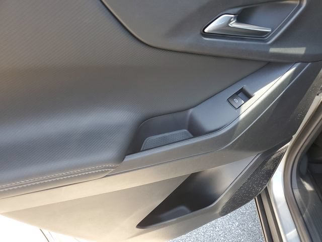 2026 Chevrolet Equinox LT - Photo 15