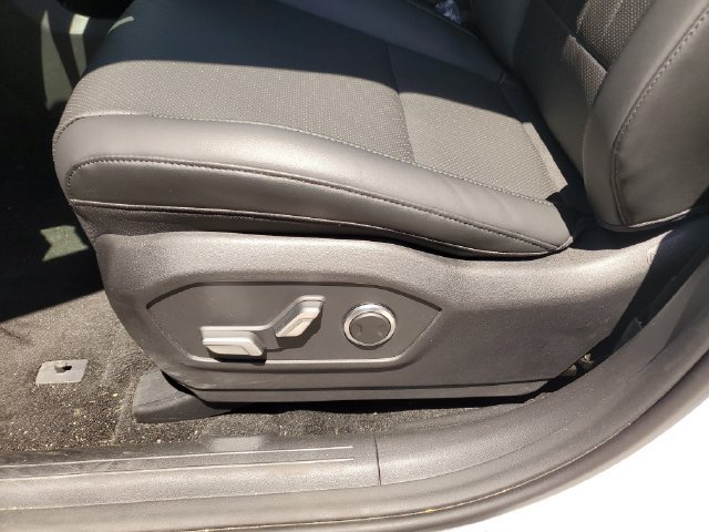 2025 Hyundai Santa Fe XRT - Photo 17