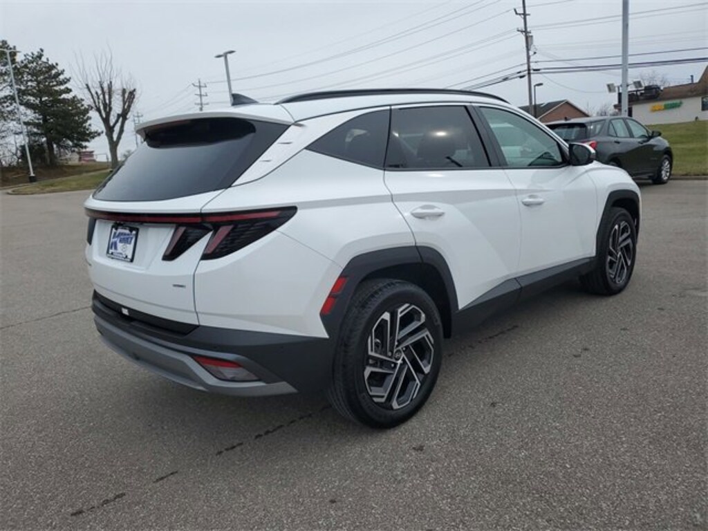 Used 2025 Hyundai Tucson Limited SUV