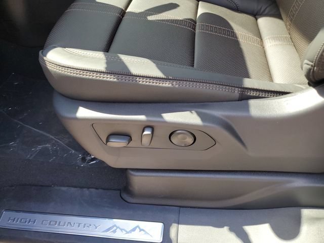 2026 Chevrolet Tahoe High Country - Photo 17