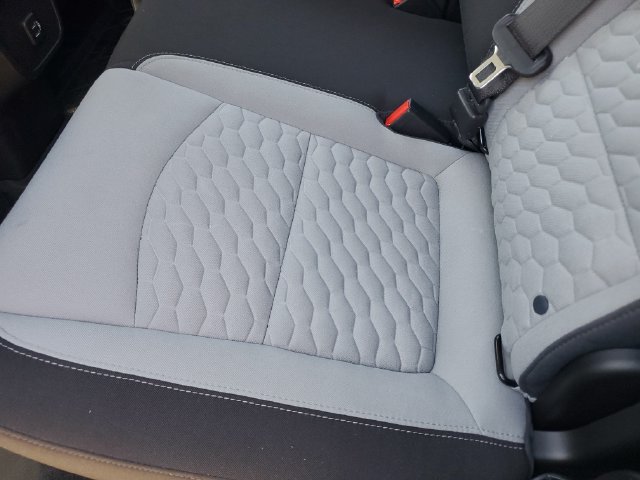 2020 Chevrolet Equinox LS - Photo 14