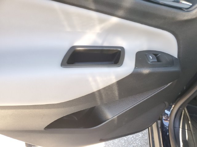 2020 Chevrolet Equinox LS - Photo 15
