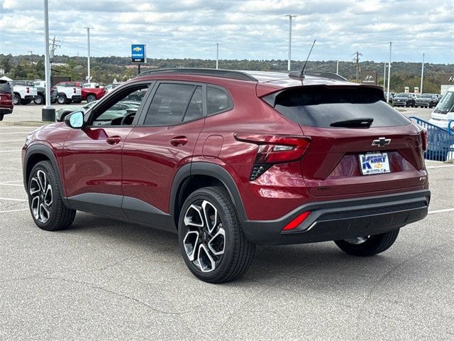 2024 Chevrolet Trax photo 4